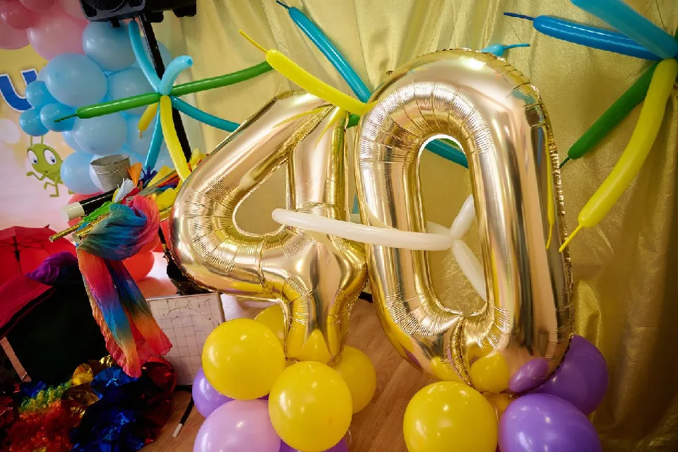 40 години ДГ„Щурче“