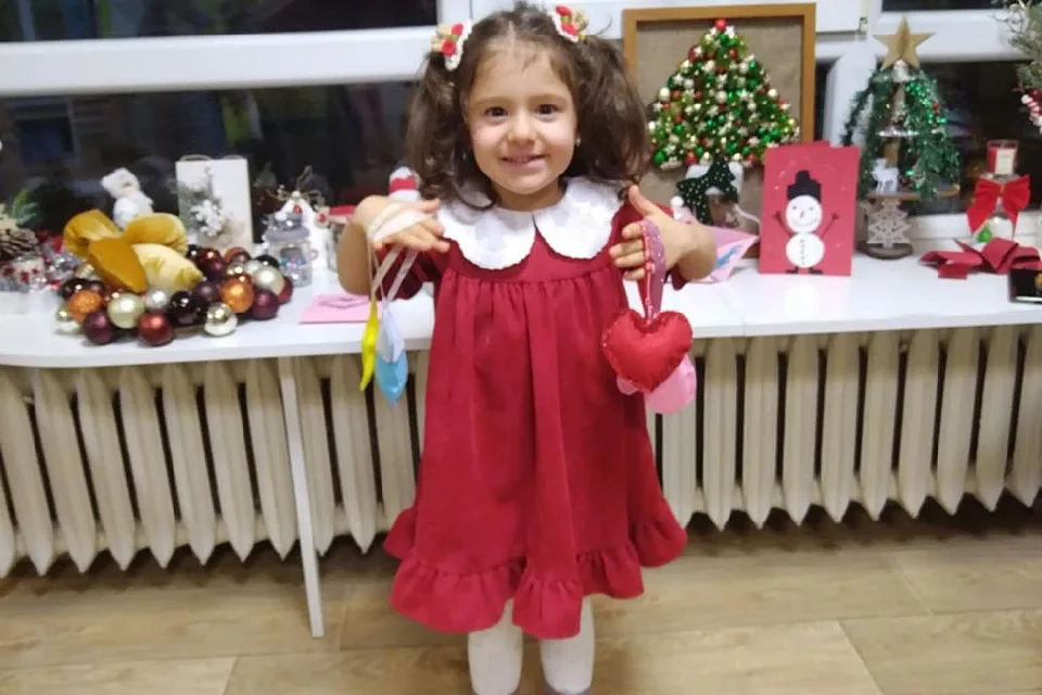 БЛАГОТВОРИТЕЛЕН БАЗАР