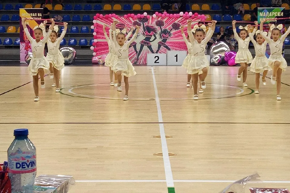 Мажоретен фестивал 2026