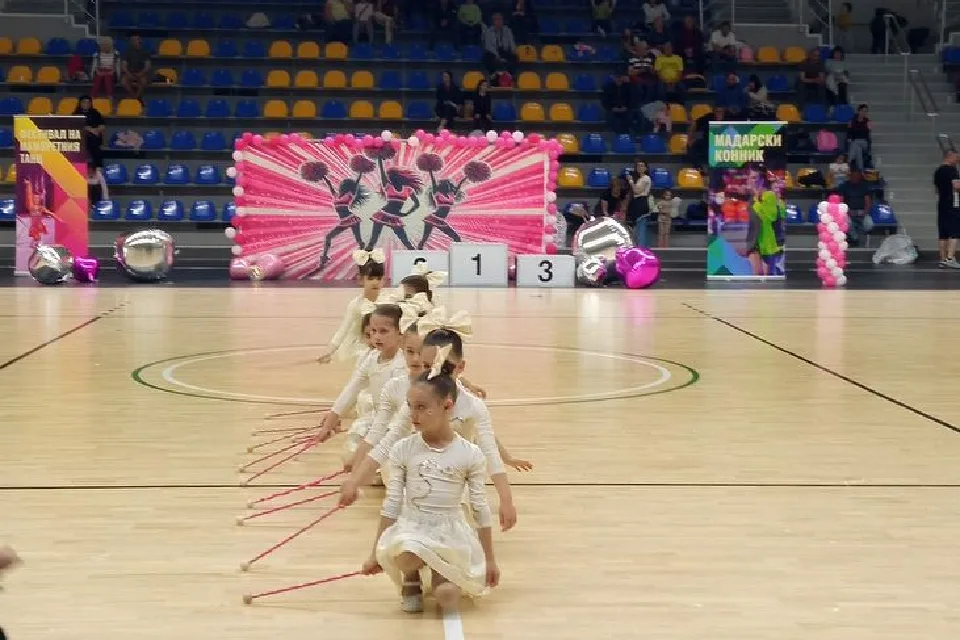 Мажоретен фестивал 2026